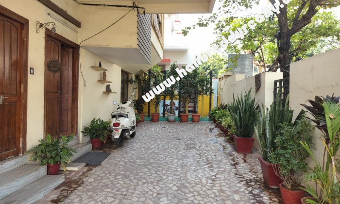  BHK Mixed-Residential for Rent in Pandurangapuram